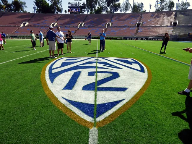 turf-ucla-rose-bowl-football.jpg